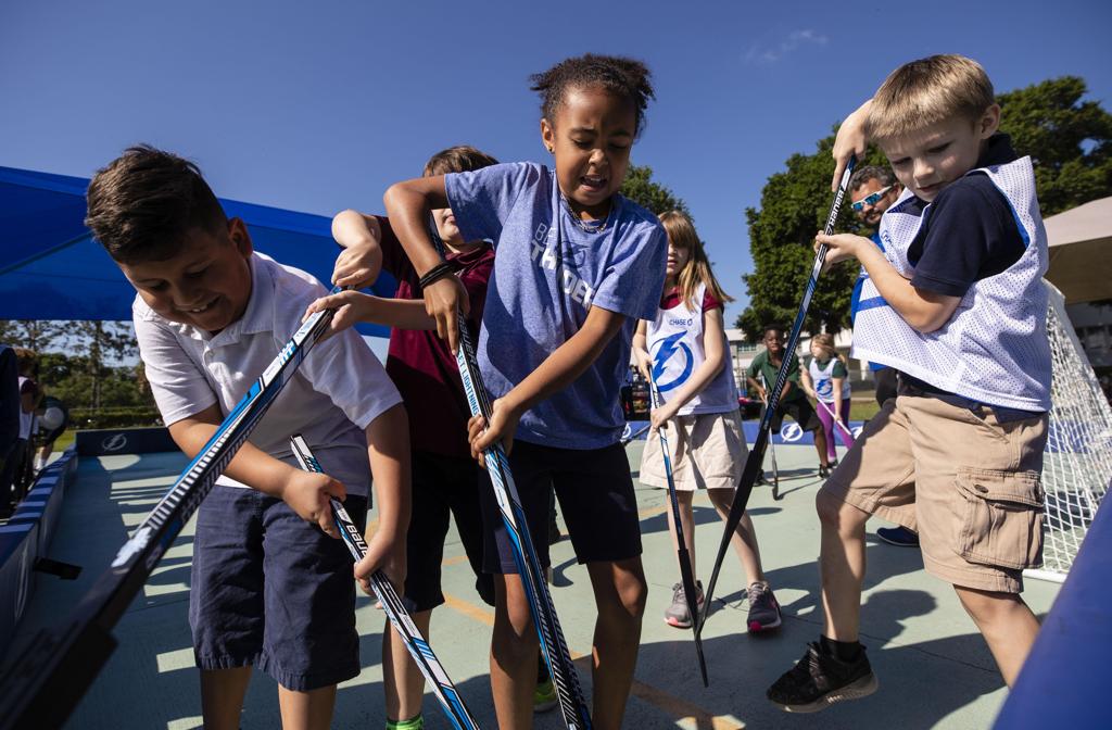 Lightning Made Equip the Thunder program hands out it 100,000th stick at Colson Elementary School in Seffner, Florida on April 11, 2019. (Tampa Bay Lightning/Scott Audette)